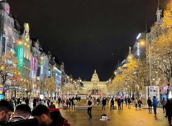 1 Nekazanka شقة *